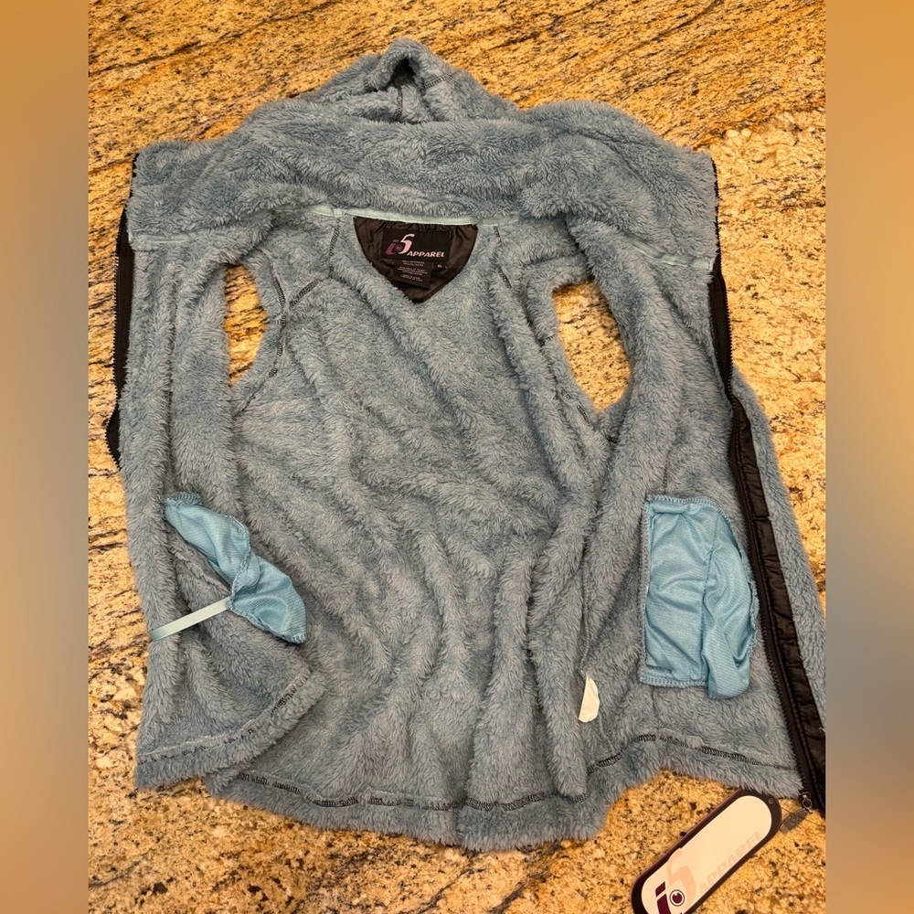 i 5 Apparel Women's High Pile Fleece Vest With Hood Size XL Blue NWT - Picture 6 of 8